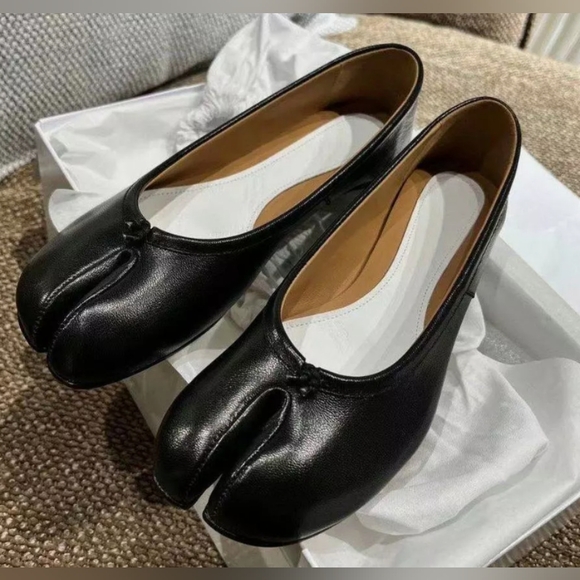 Maison Margiela Tabi Ballet Shoes Size US8 Black From Japan - Picture 3 of 5